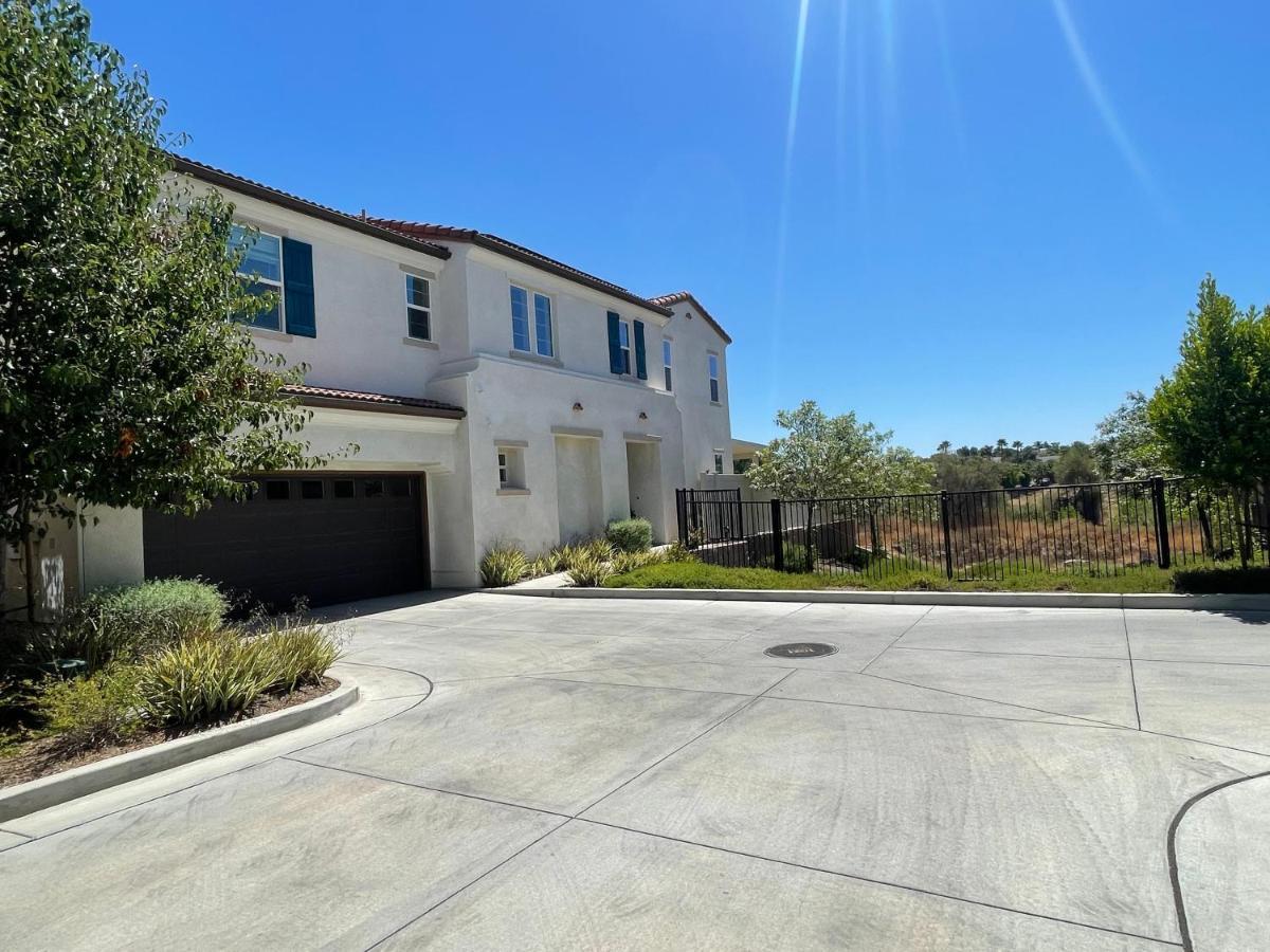 Spacious And Modern Home Near Temecula Wineries Murrieta Esterno foto